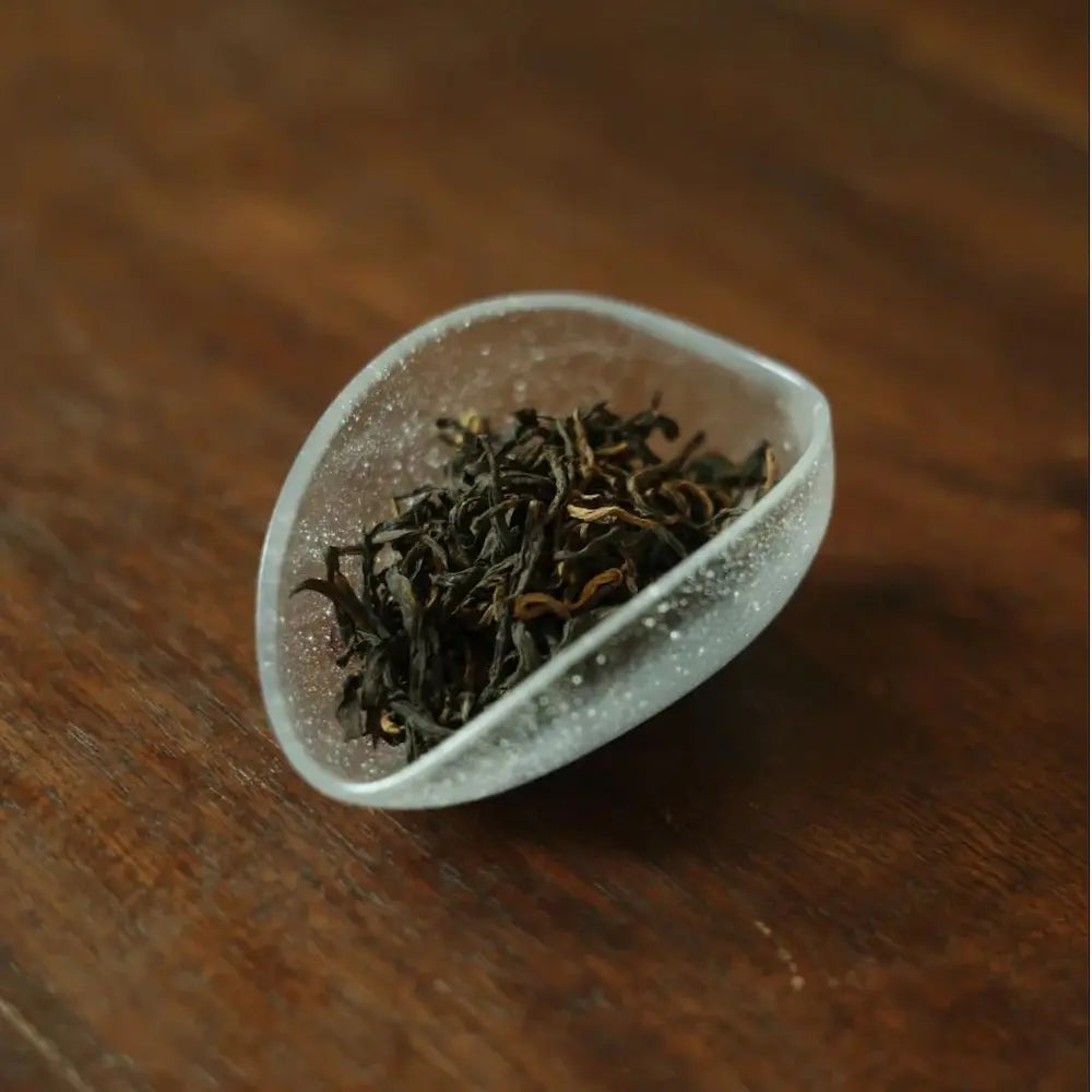 2024 Amber Sunrise Sun-Dried Black Tea Cake 200g