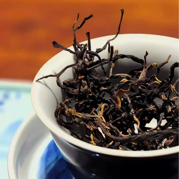 2023 Shai Hong Sun-Dried Black Tea Cake 100g