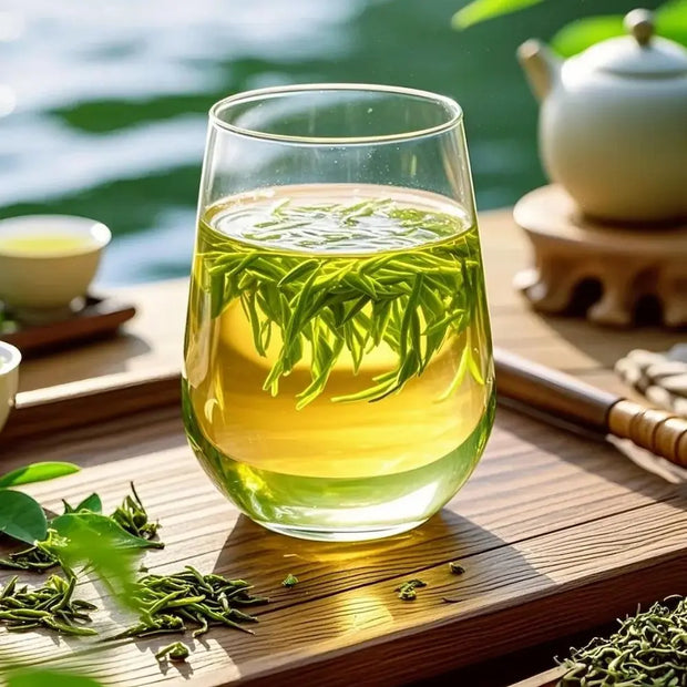 Mingqian Huangshan Maofeng (Yellow Mountain Green Tea)