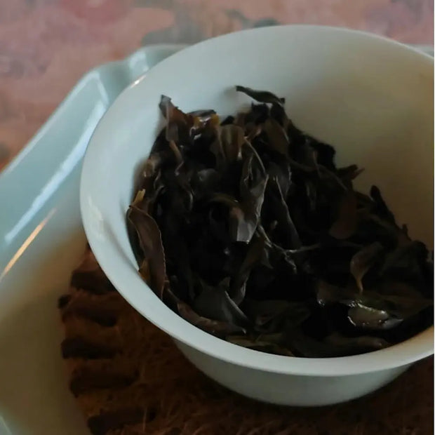 Xing Ren Xiang Dan Cong Oolong Tea