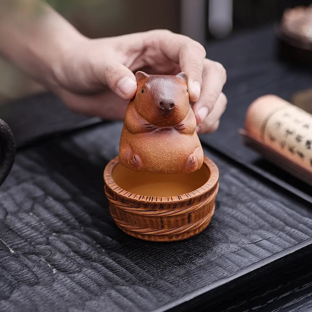 7 Days Of Tea Ceramic Tea Pet Set – Capybara with Tea Pool (Bowl)