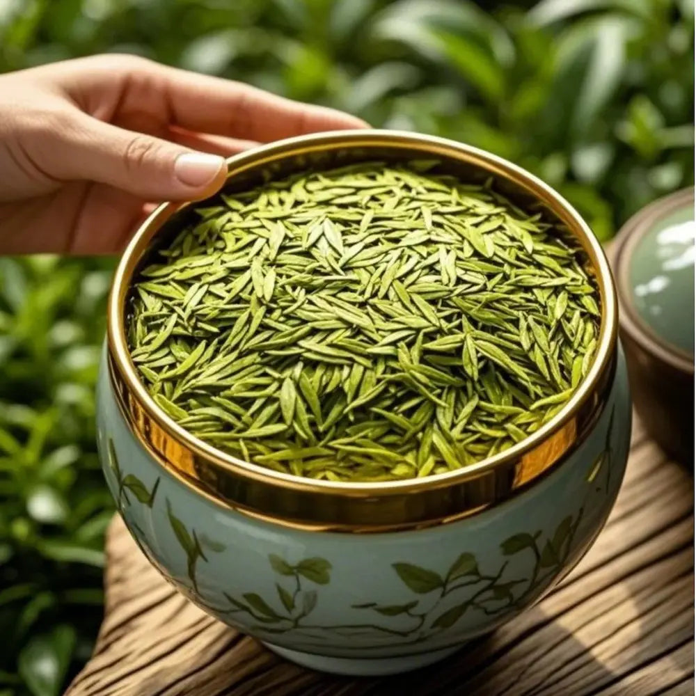 First Flush Longjing Tea (Ming Qian)